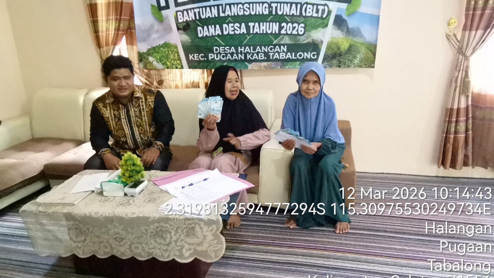 Berkah Ramadhan, BLT Desa disalurkan, Bukti Nyata Dana Desa Hadir di Tangan Warga